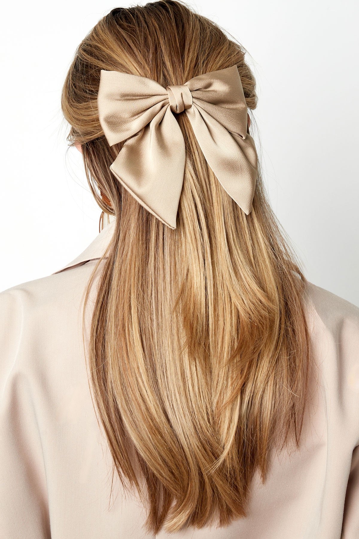 Bow hair clip