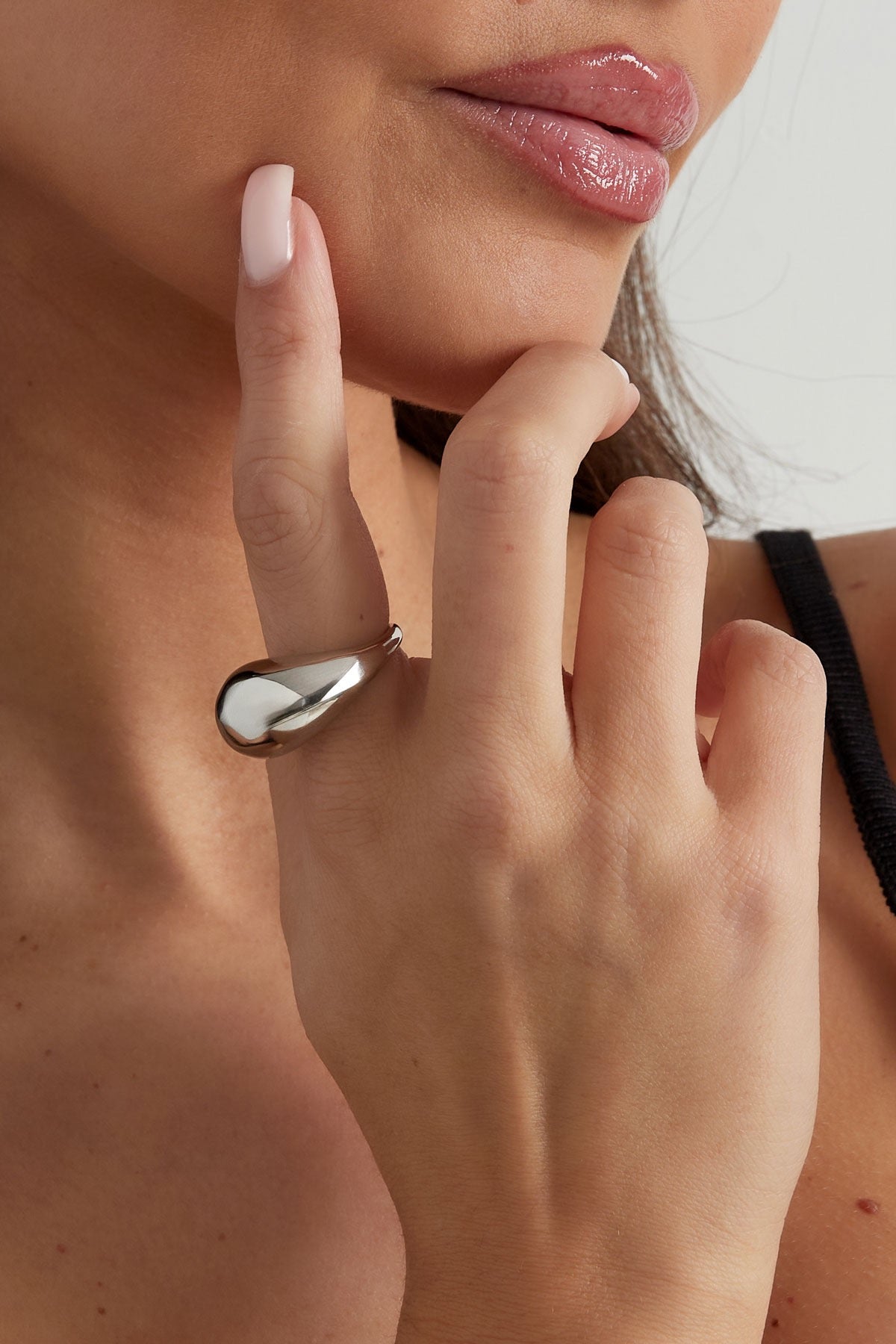 Teardrop ring